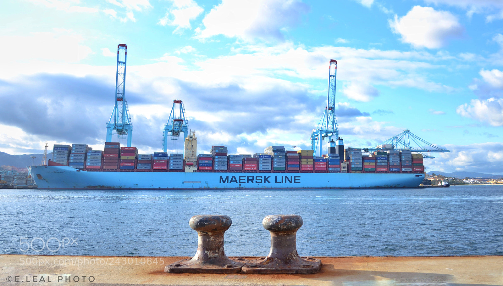 Nikon D3100 sample photo. Megaship photography