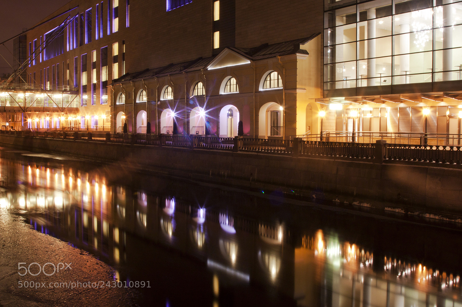 Canon EOS 500D (EOS Rebel T1i / EOS Kiss X3) sample photo. Reflection. kryukov canal photography