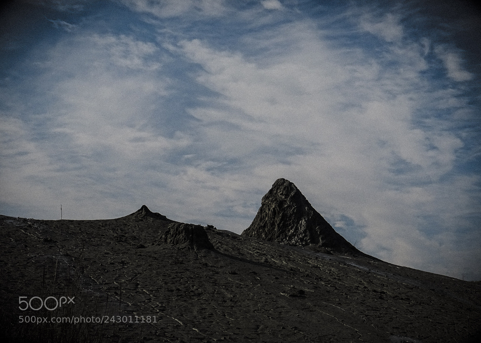 Sony DSC-HX60 sample photo. Clay volcano photography
