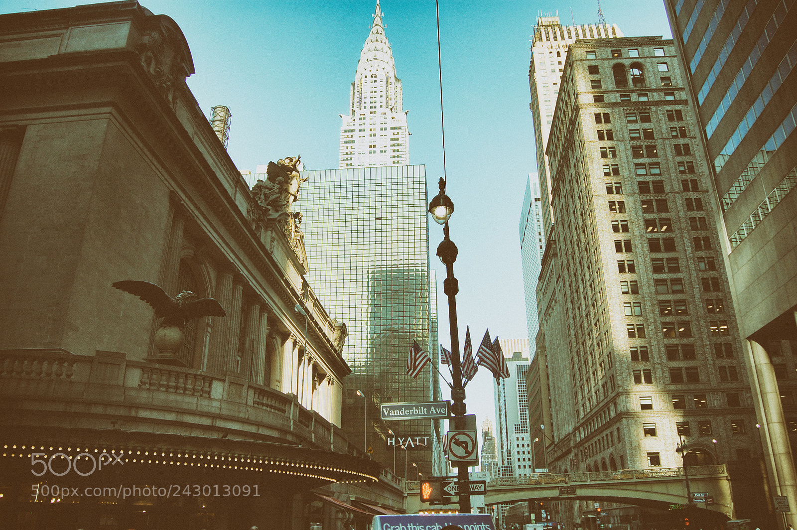 Nikon D40 sample photo. Nyc grand central photography