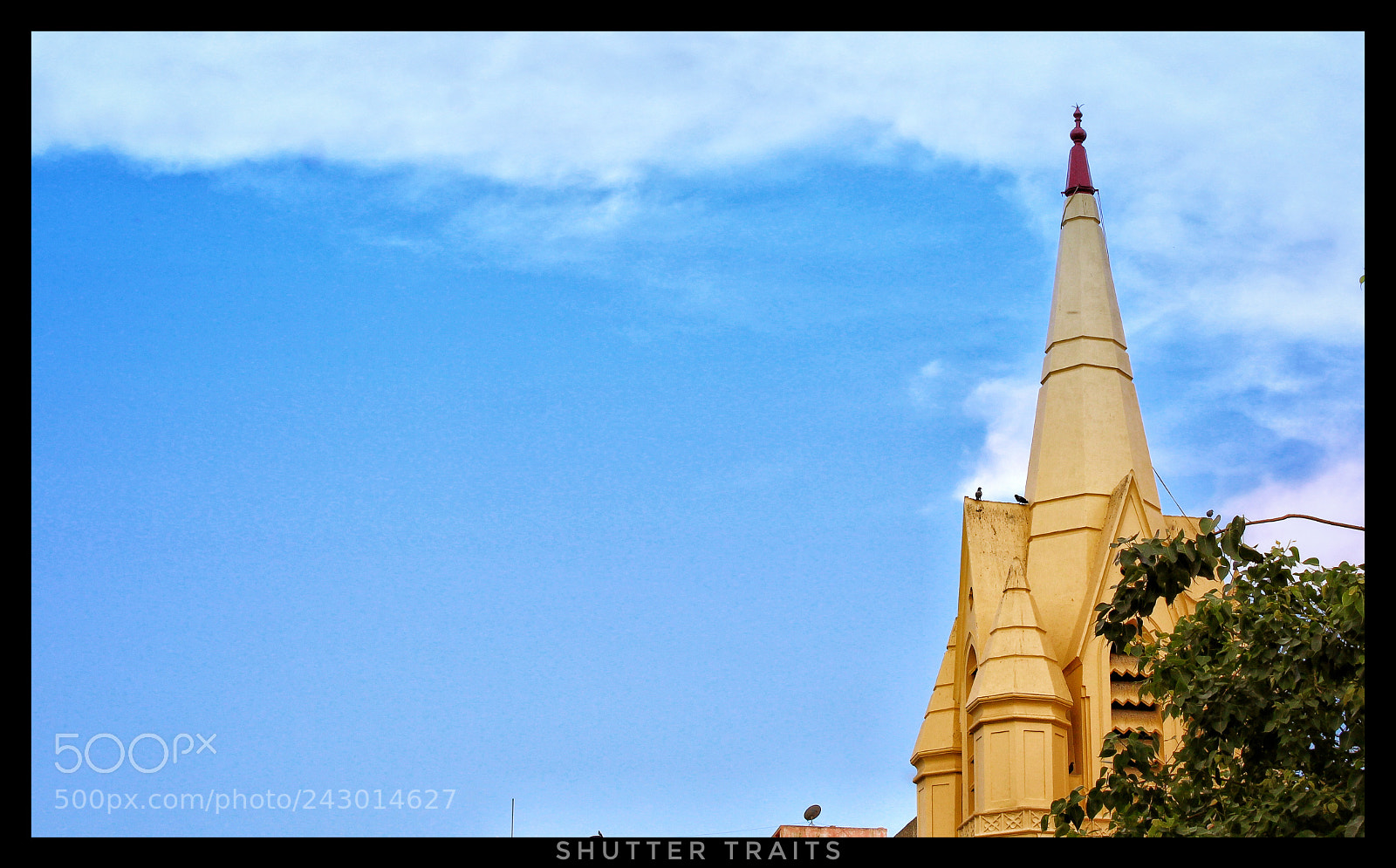 Canon EOS 1200D (EOS Rebel T5 / EOS Kiss X70 / EOS Hi) sample photo. Arcot lutheran church - 1864 photography