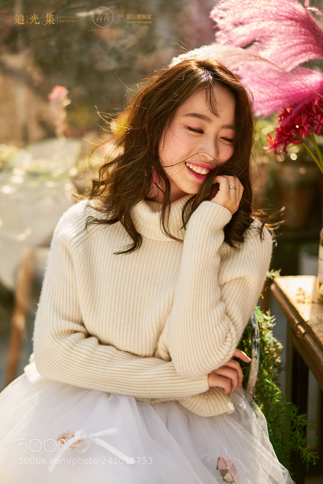 Sony a7R II sample photo. Garden girl photography