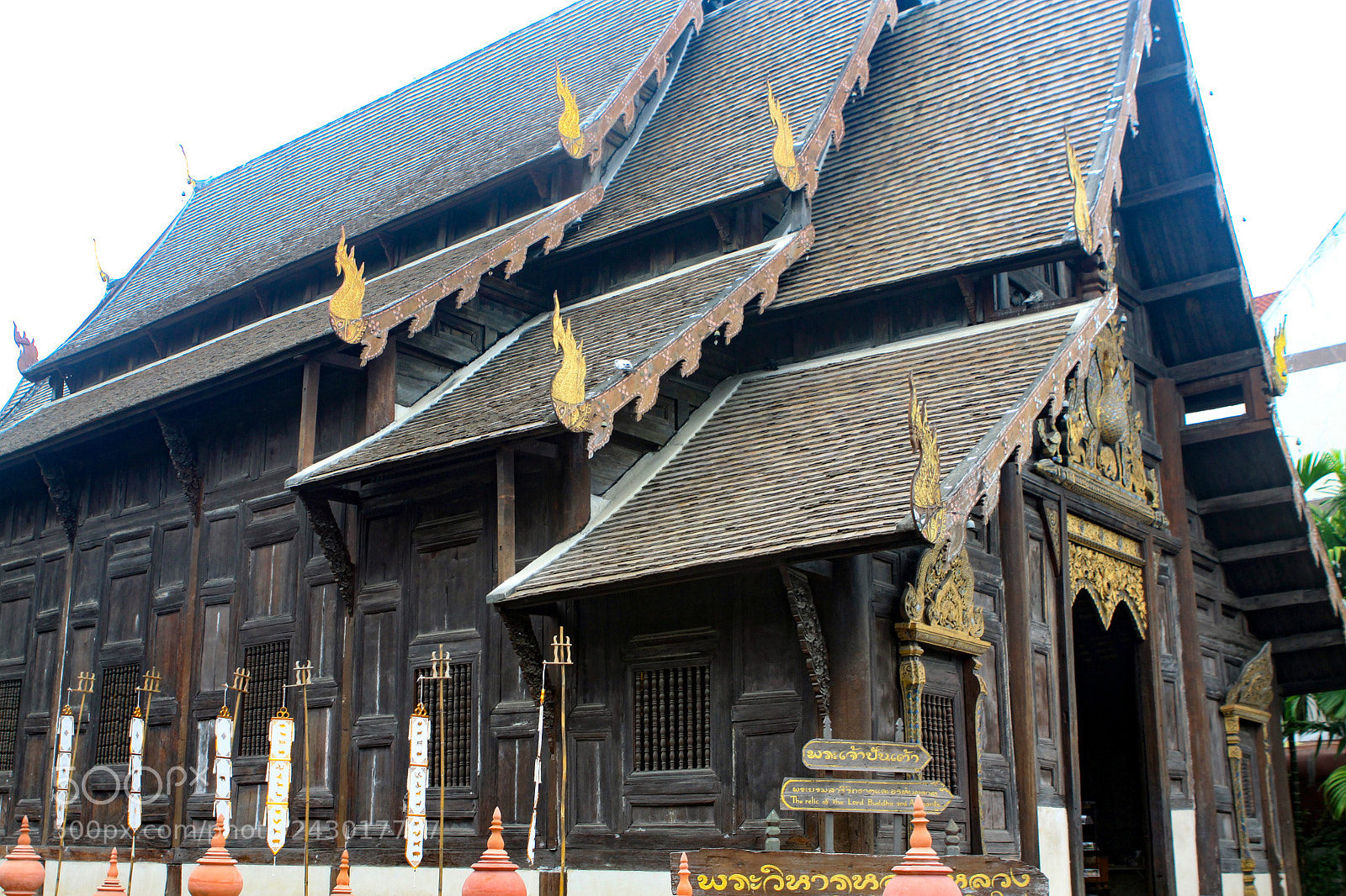 Canon EOS 50D sample photo. Wat phan tao, chiang photography