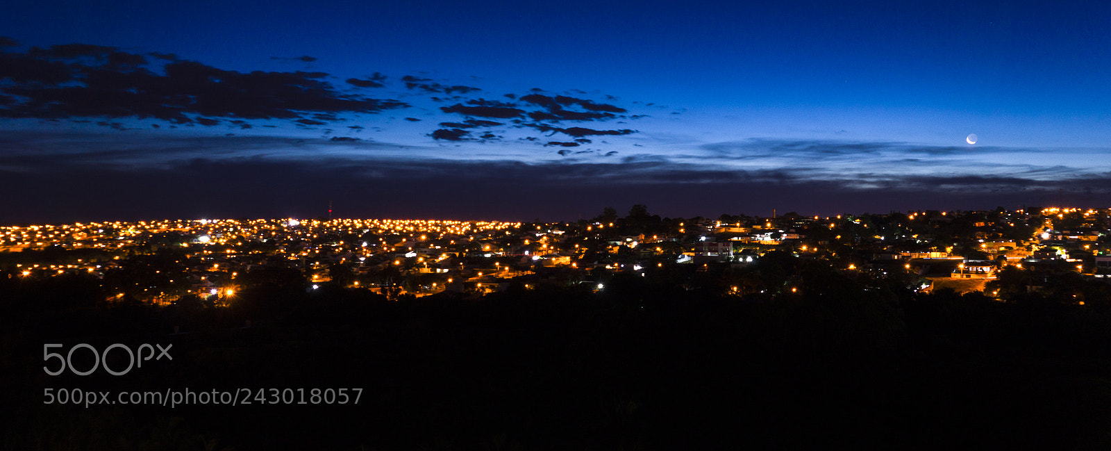 Sony Alpha a3500 sample photo. Urban night sky photography