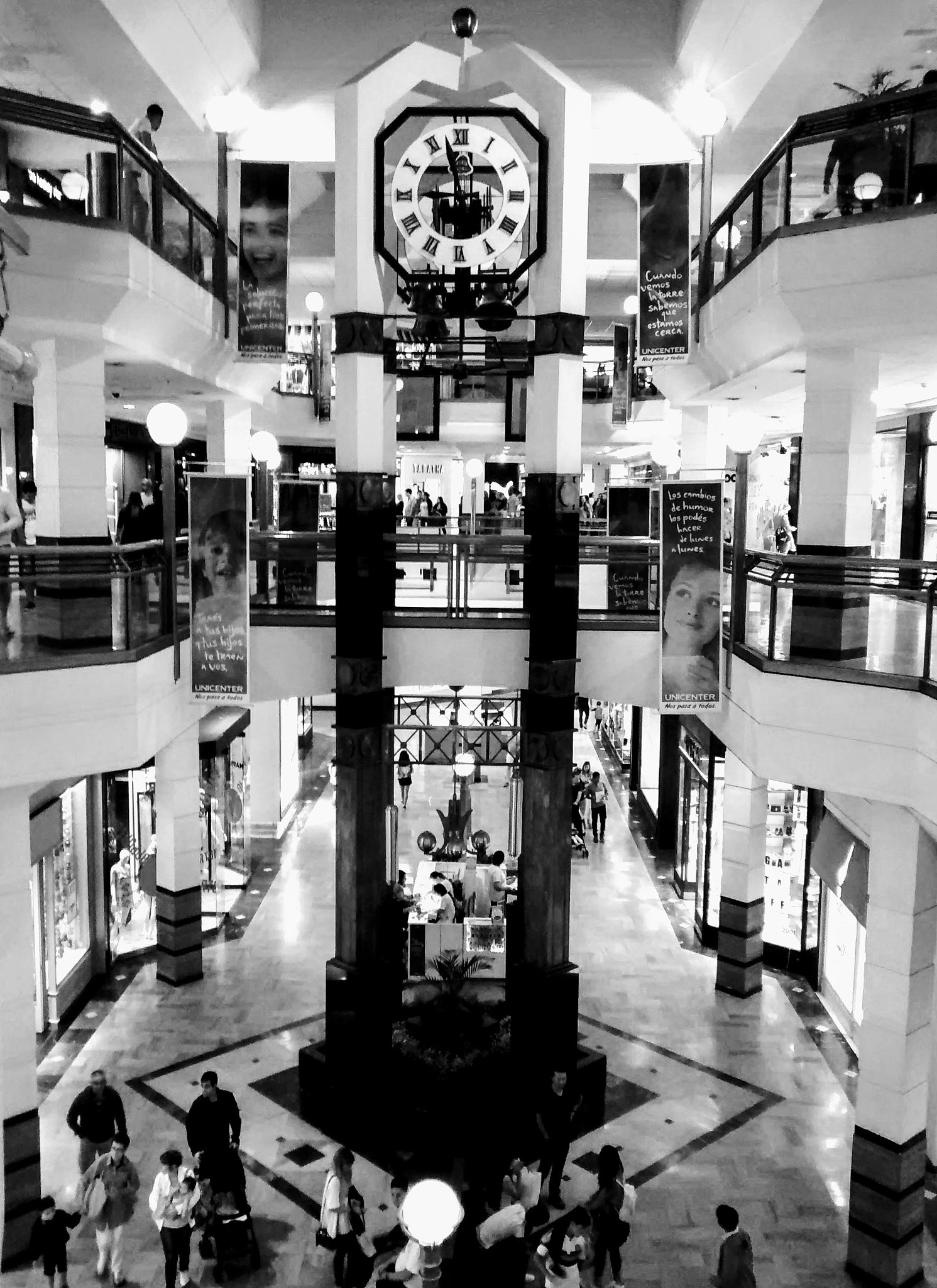 Motorola XT1032 sample photo. Shopping photography