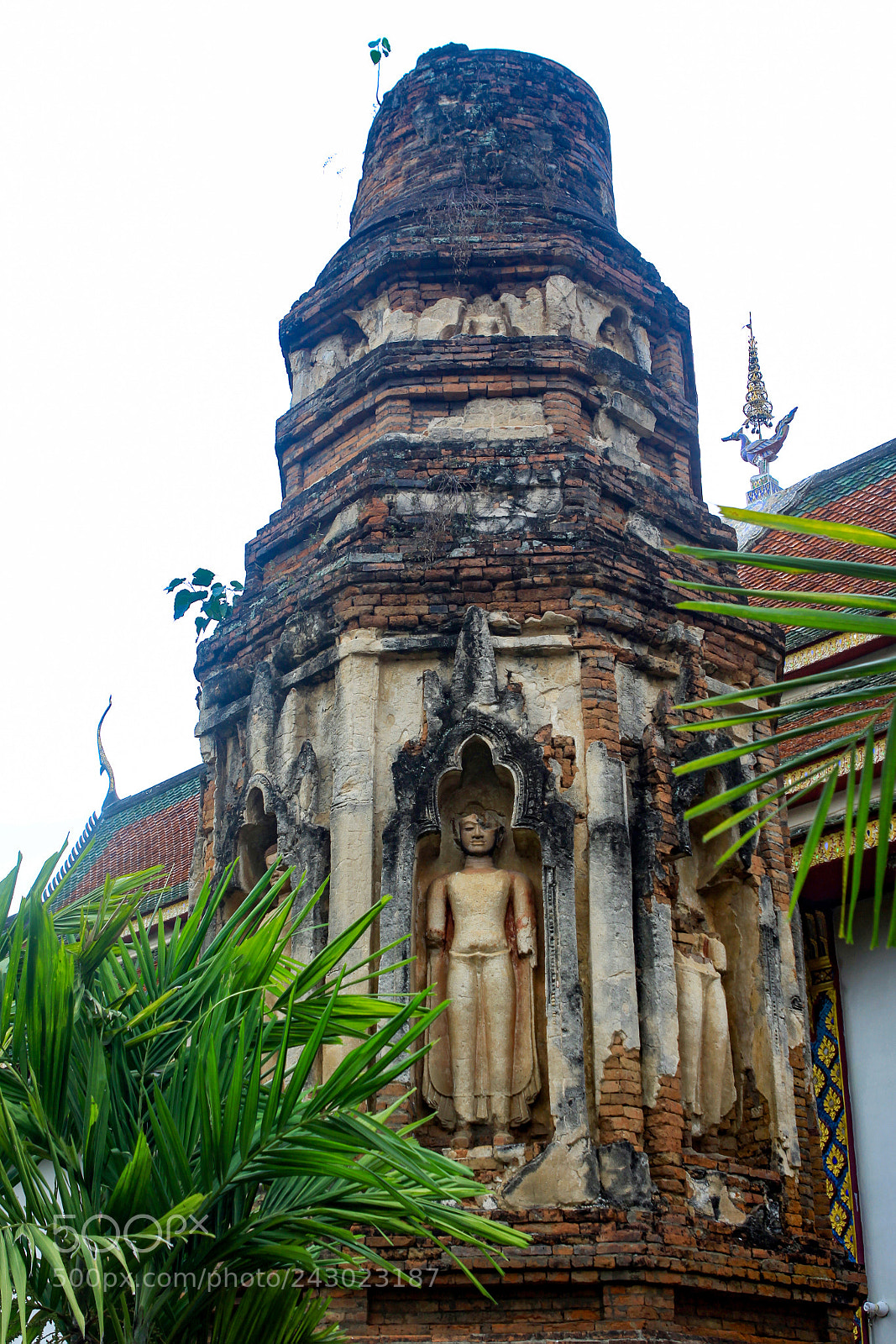 Canon EOS 50D sample photo. Wat chamadevi, lamphun photography