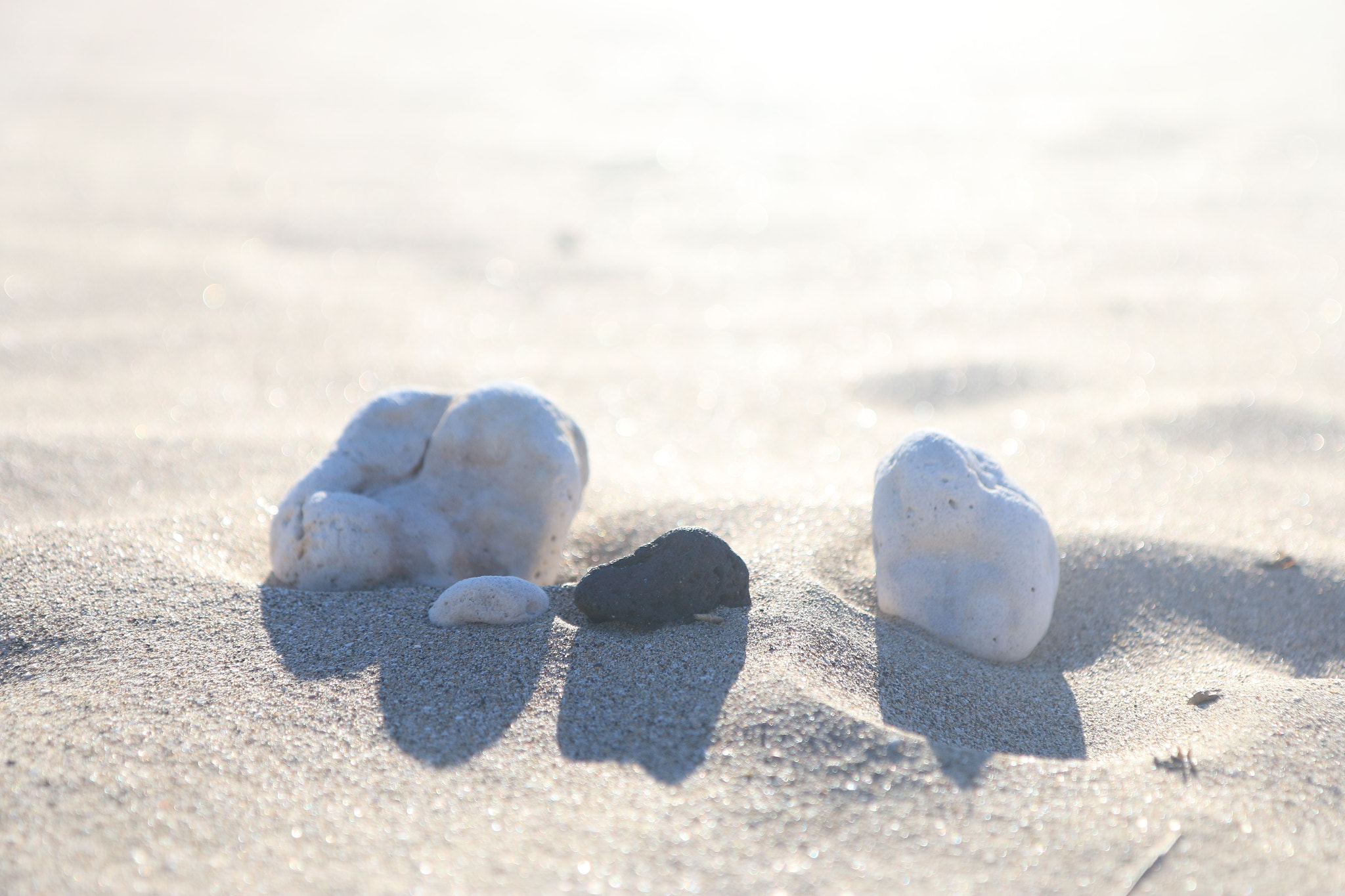 Canon EF-S 17-55mm F2.8 IS USM sample photo. Pebblesonsand.jpg photography
