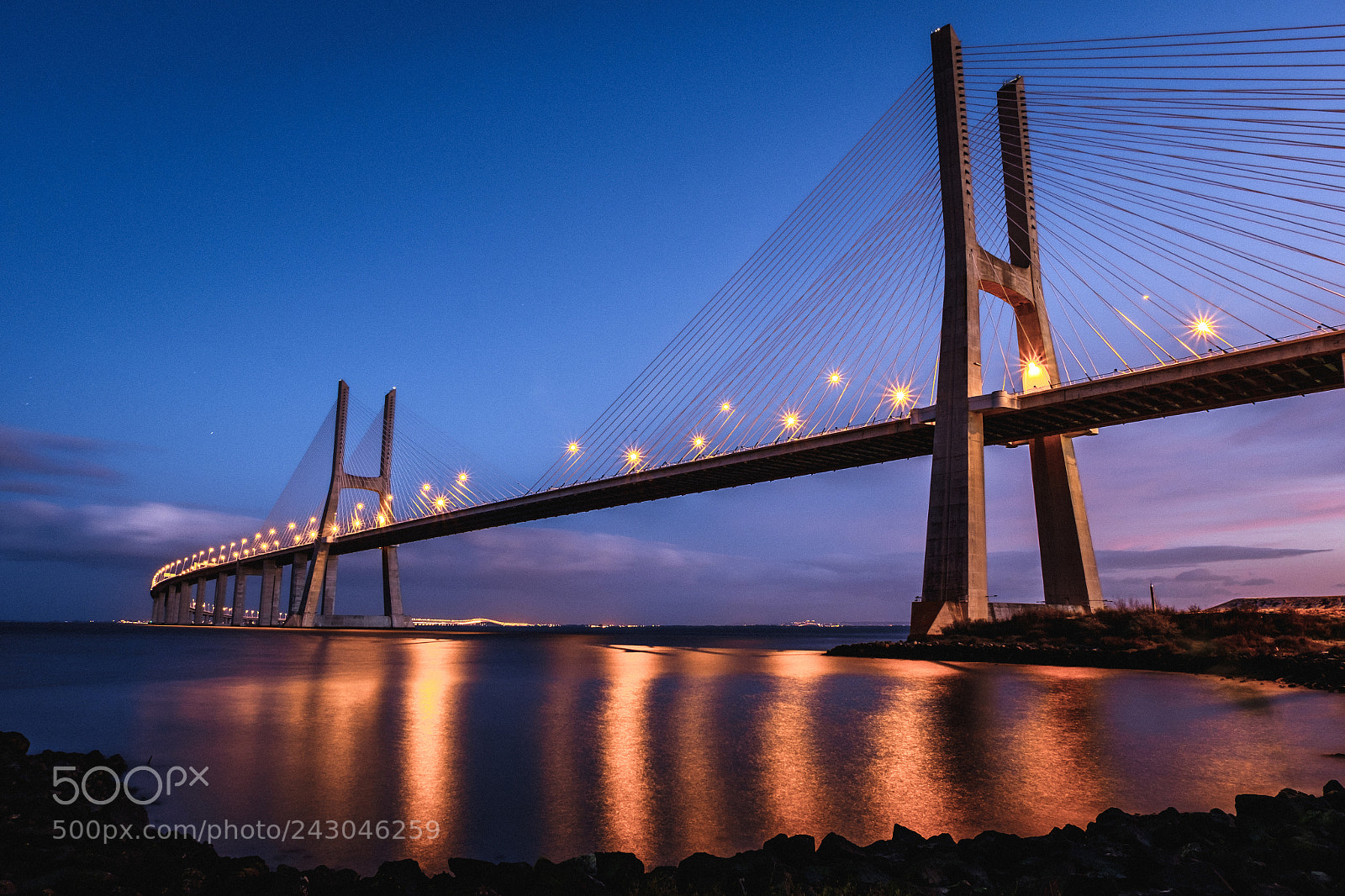 Fujifilm X-T1 sample photo. Vasco da gama bridge photography