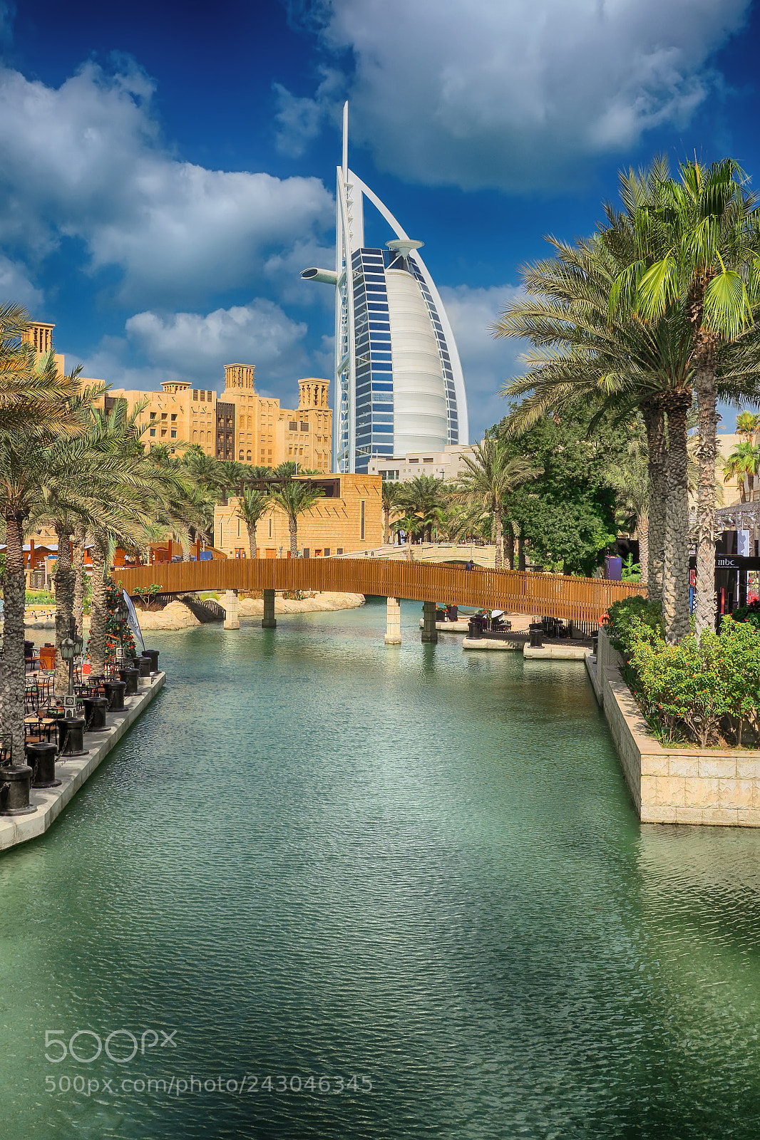 Olympus OM-D E-M1 Mark II sample photo. Burj al arab photography
