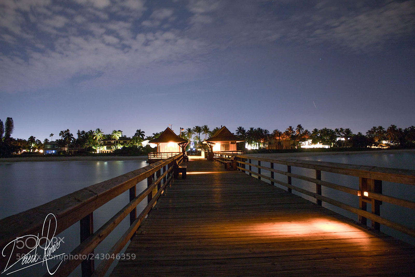 Canon EOS 700D (EOS Rebel T5i / EOS Kiss X7i) sample photo. Naples pier photography