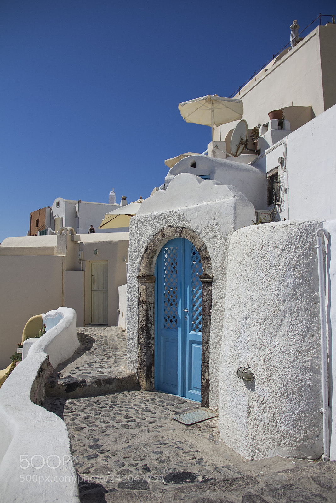 Canon EOS 60D sample photo. Blue door photography