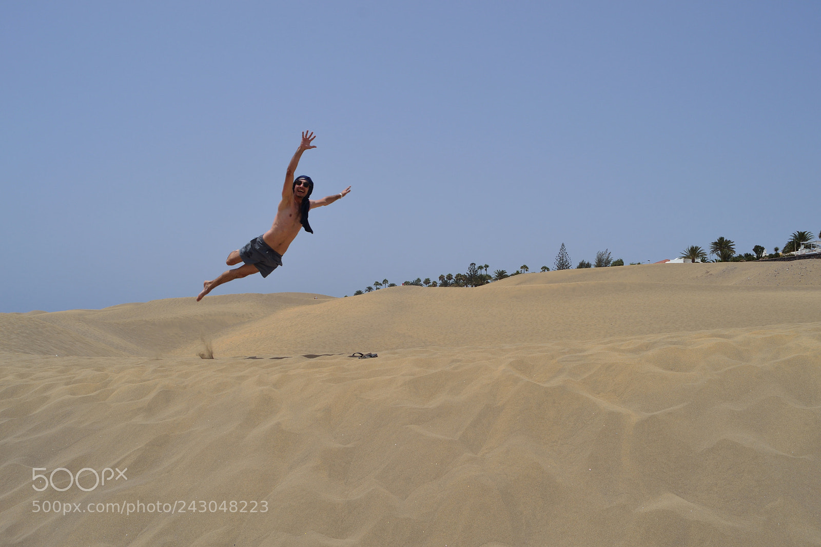 Nikon D3100 sample photo. Takeoff photography