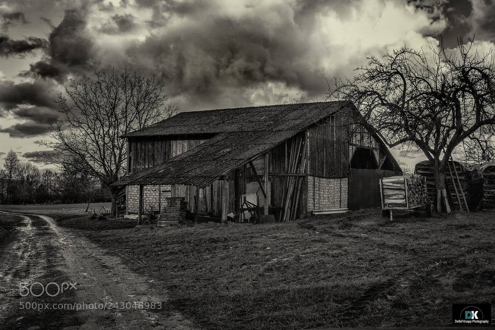 Sony a7R III sample photo. Barn photography