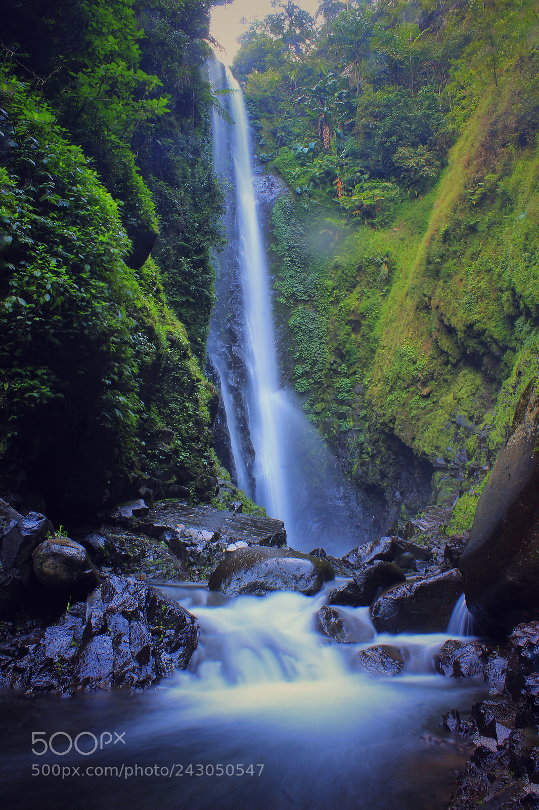 Canon EOS 1200D (EOS Rebel T5 / EOS Kiss X70 / EOS Hi) sample photo. Waterfall photography