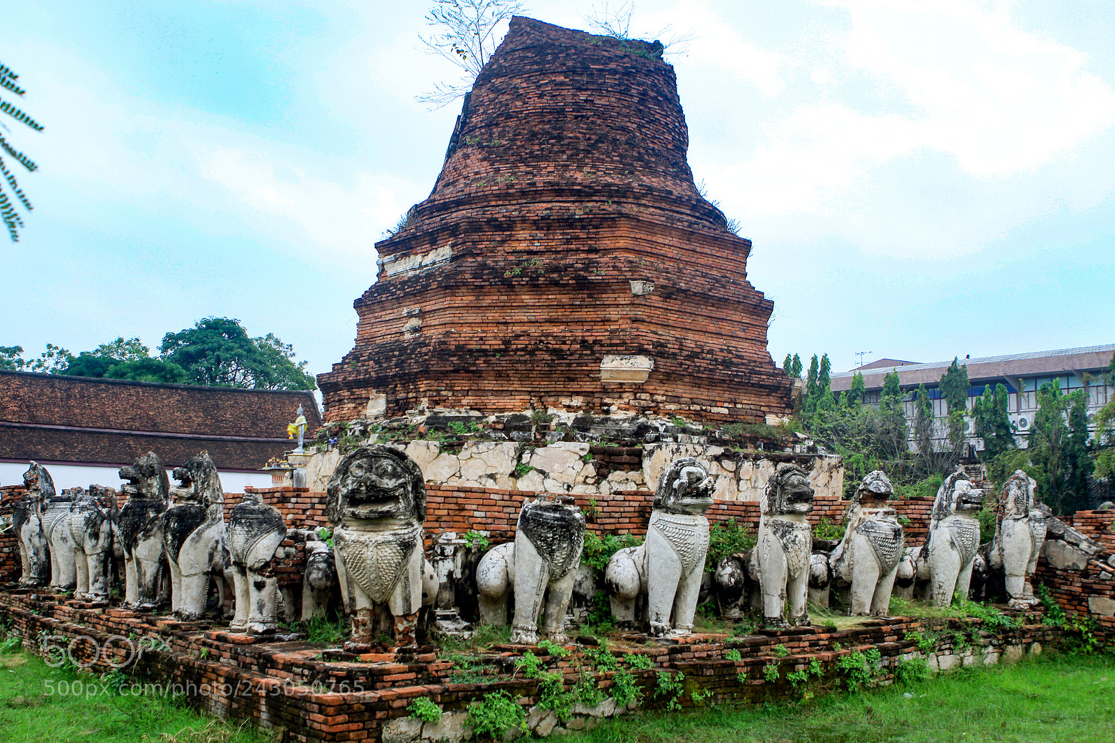 Canon EOS 50D sample photo. Wat thammikarat, ayutthaya historical photography