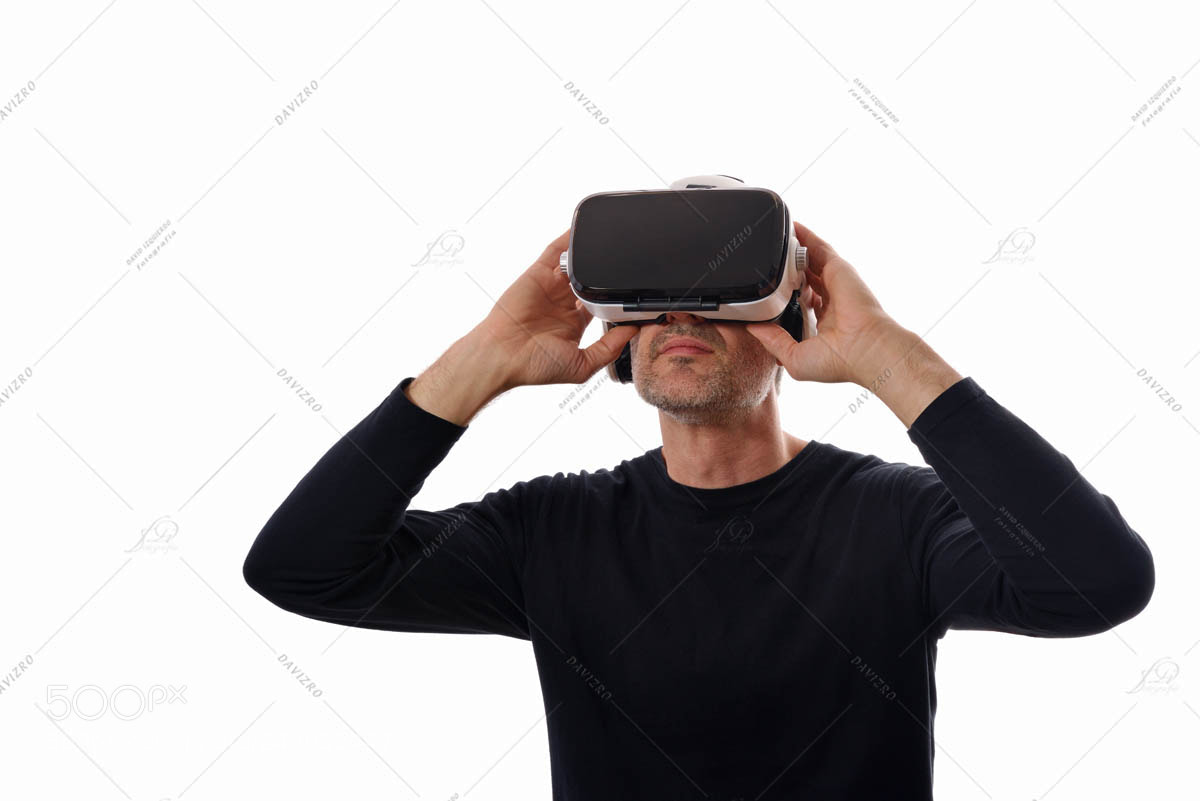 Nikon D810 sample photo. Smiling man with vr photography