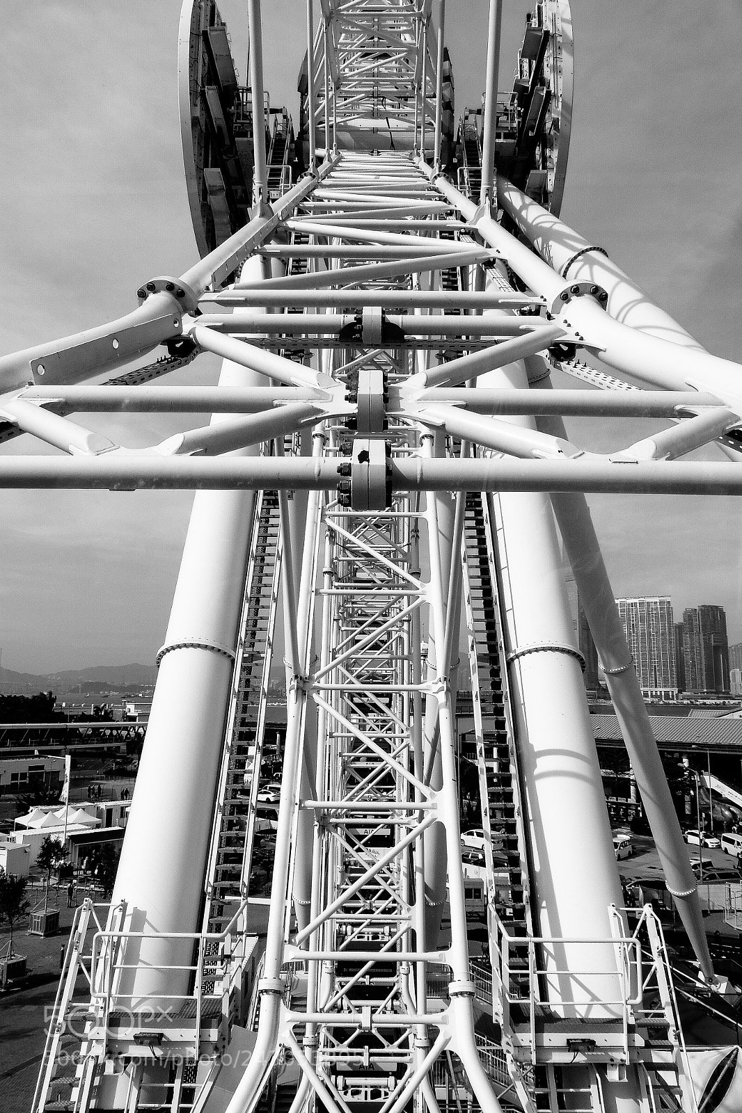 Nikon Coolpix P510 sample photo. Hong kong observation wheel 1 photography