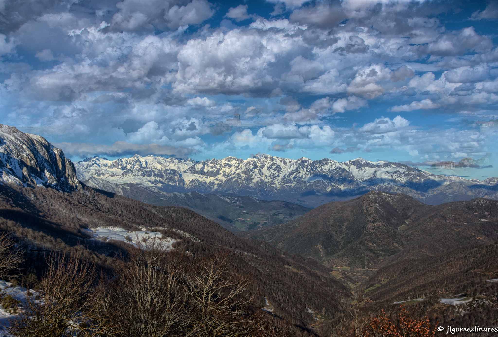 Nikon AF-S Nikkor 24-120mm F4G ED VR sample photo. Los picos de europa photography