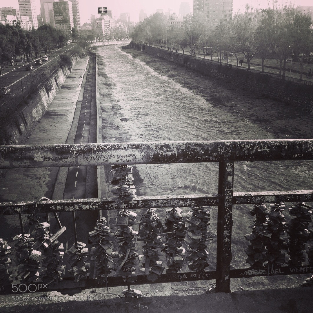 Apple iPhone 5 sample photo. Puente de los enamorados photography
