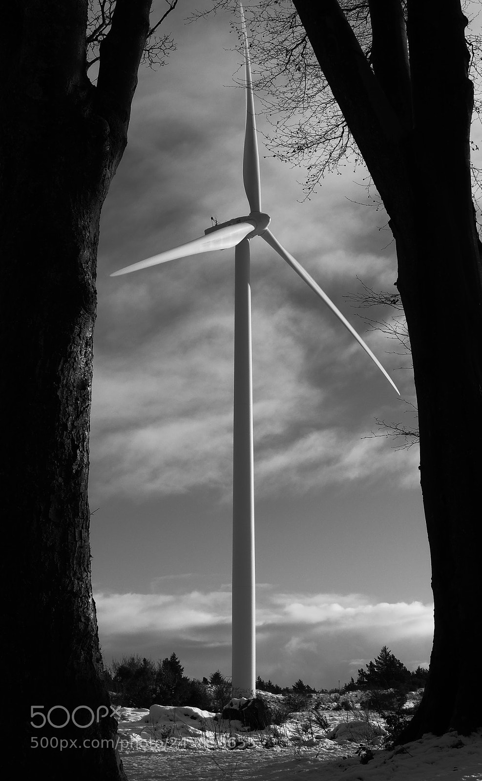 Panasonic Lumix DMC-GF7 sample photo. Wind turbine from a photography