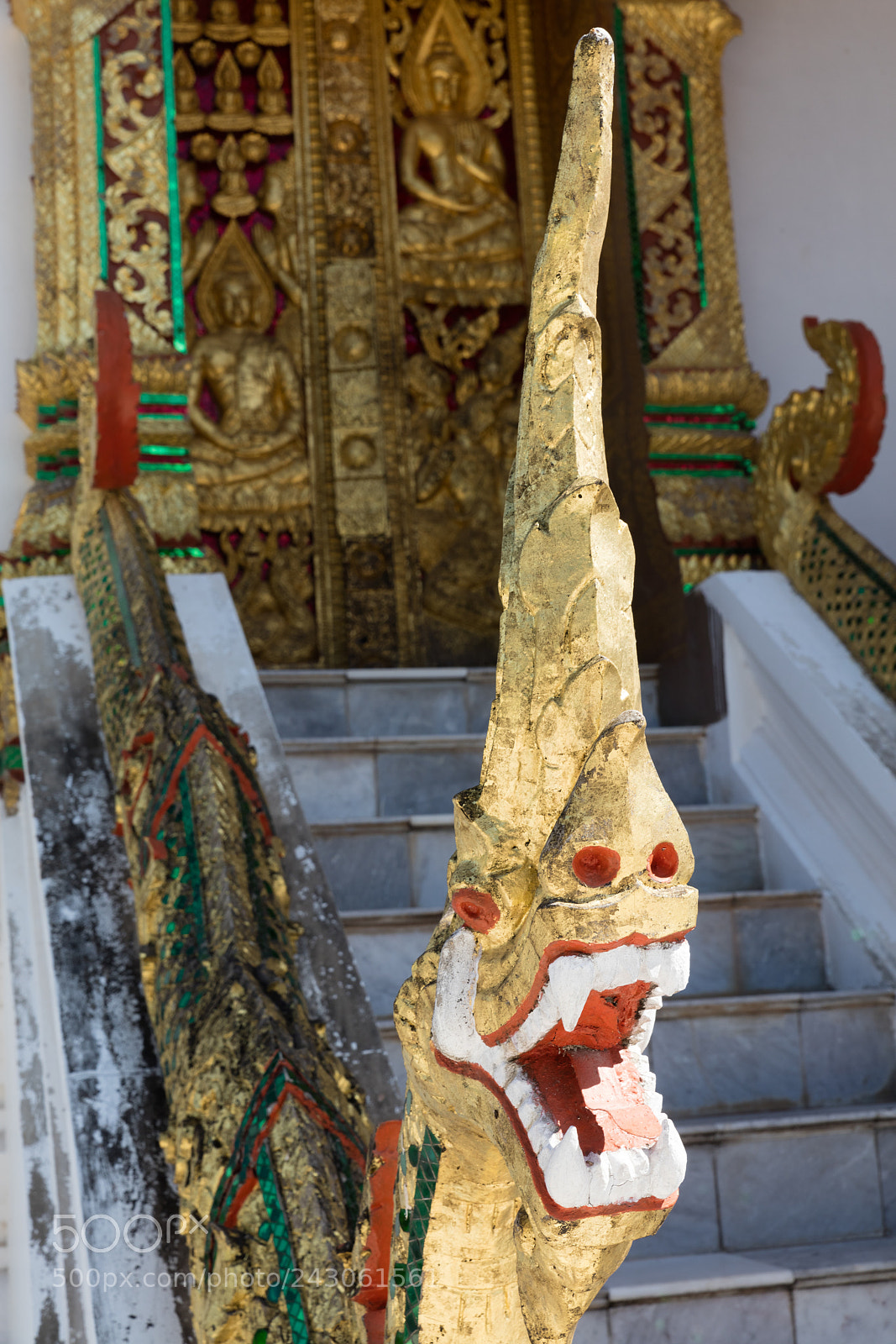 Canon EOS 5DS R sample photo. Temple in luang prabang photography