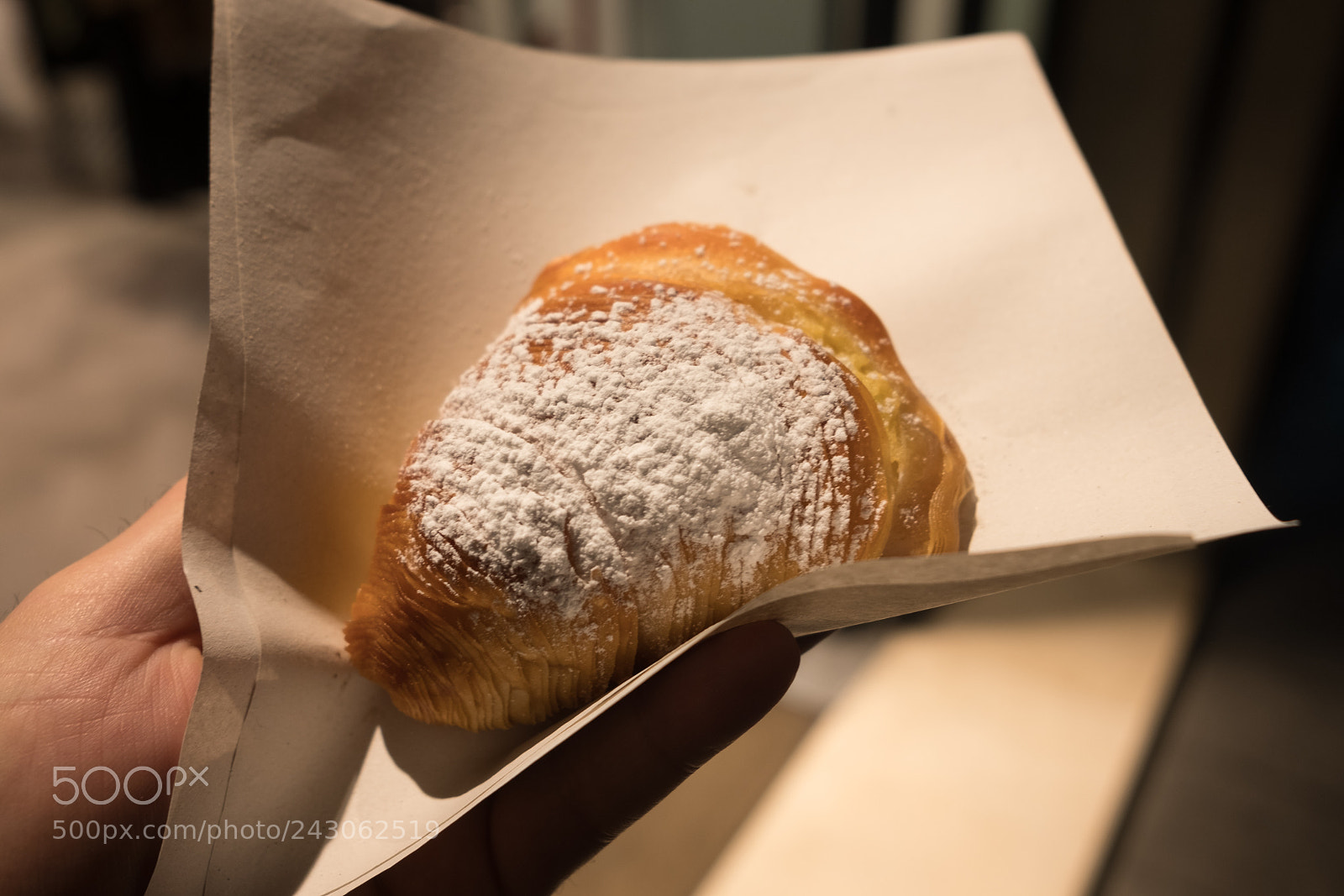 Fujifilm X-T2 sample photo. Neapolitan cake, sfogliatella photography
