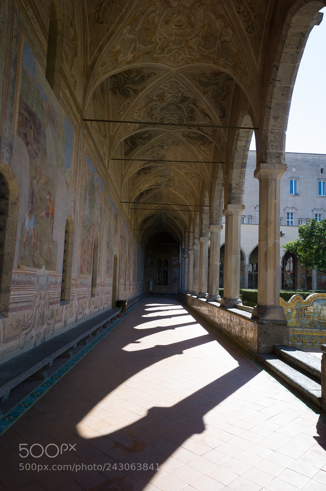 Leica M9 sample photo. Cloister st. chiara photography