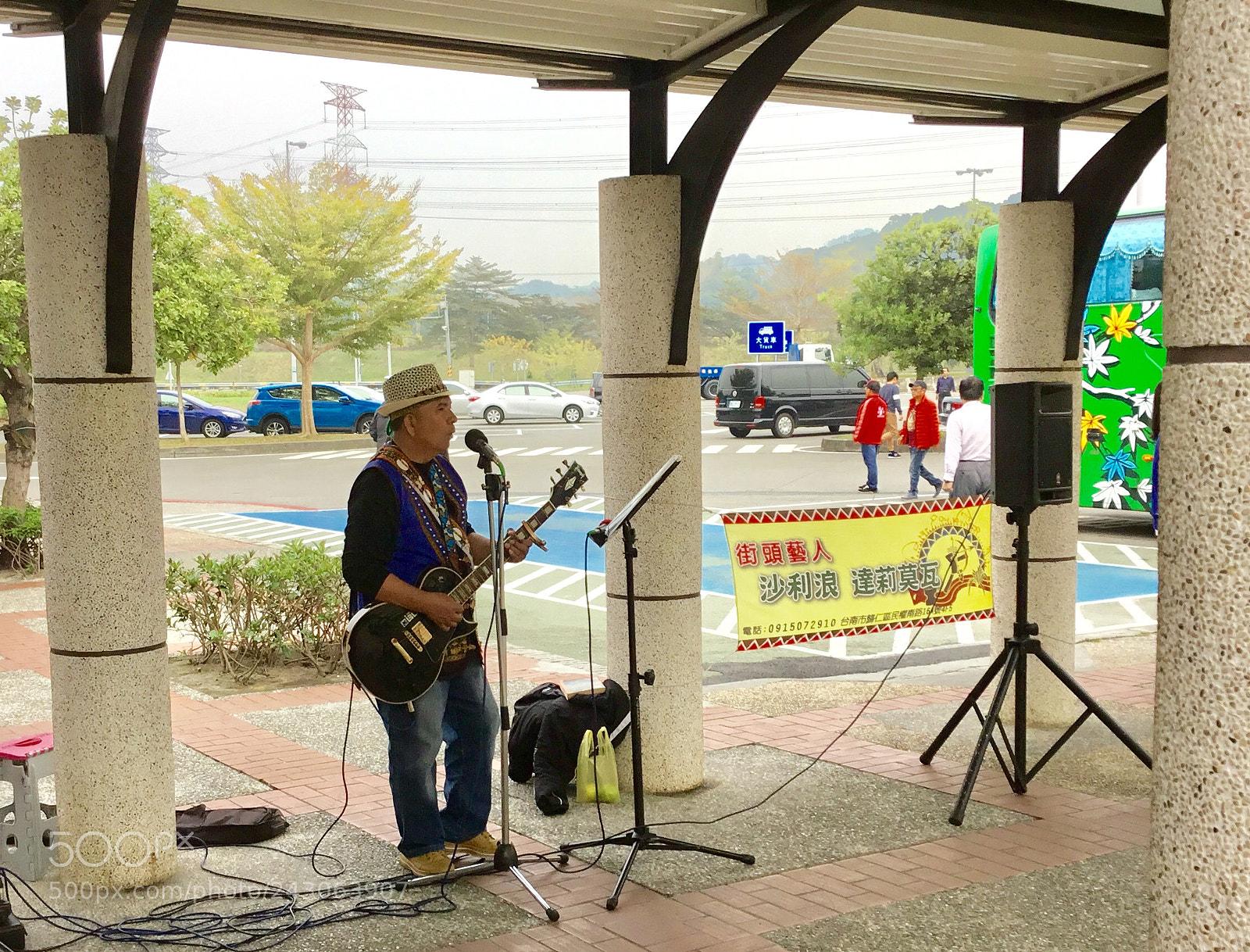 Apple iPad sample photo. Busking blues photography