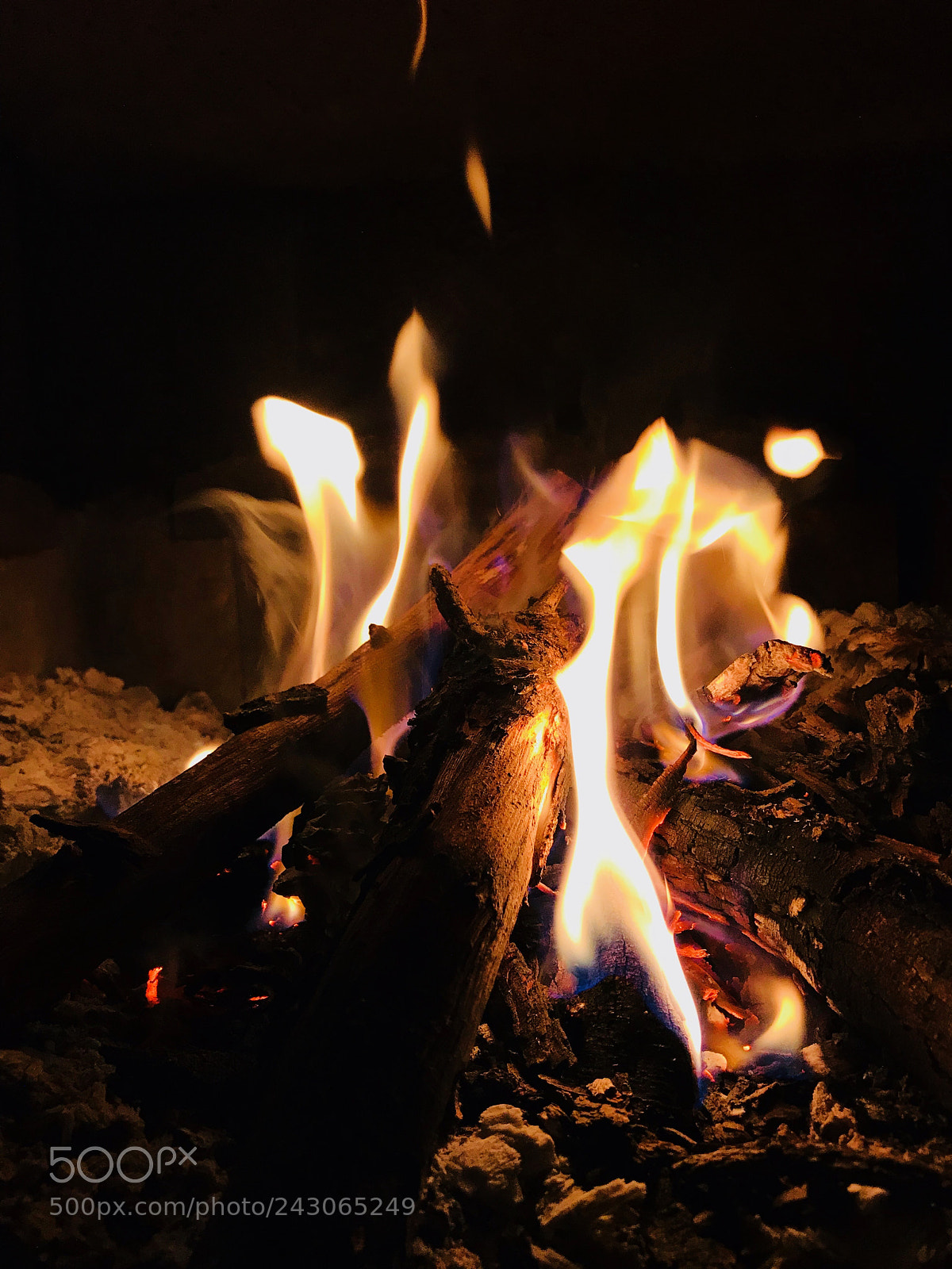 Apple iPhone 7 Plus sample photo. Early morning fire photography