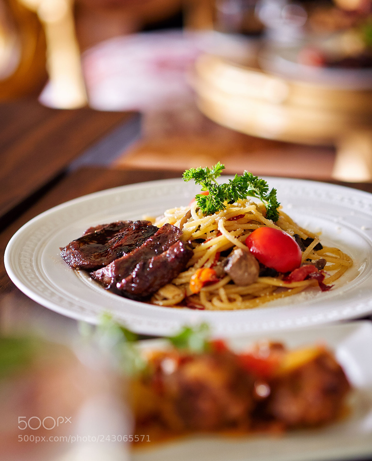 Olympus OM-D E-M10 II sample photo. Beef steak with spaghetti photography