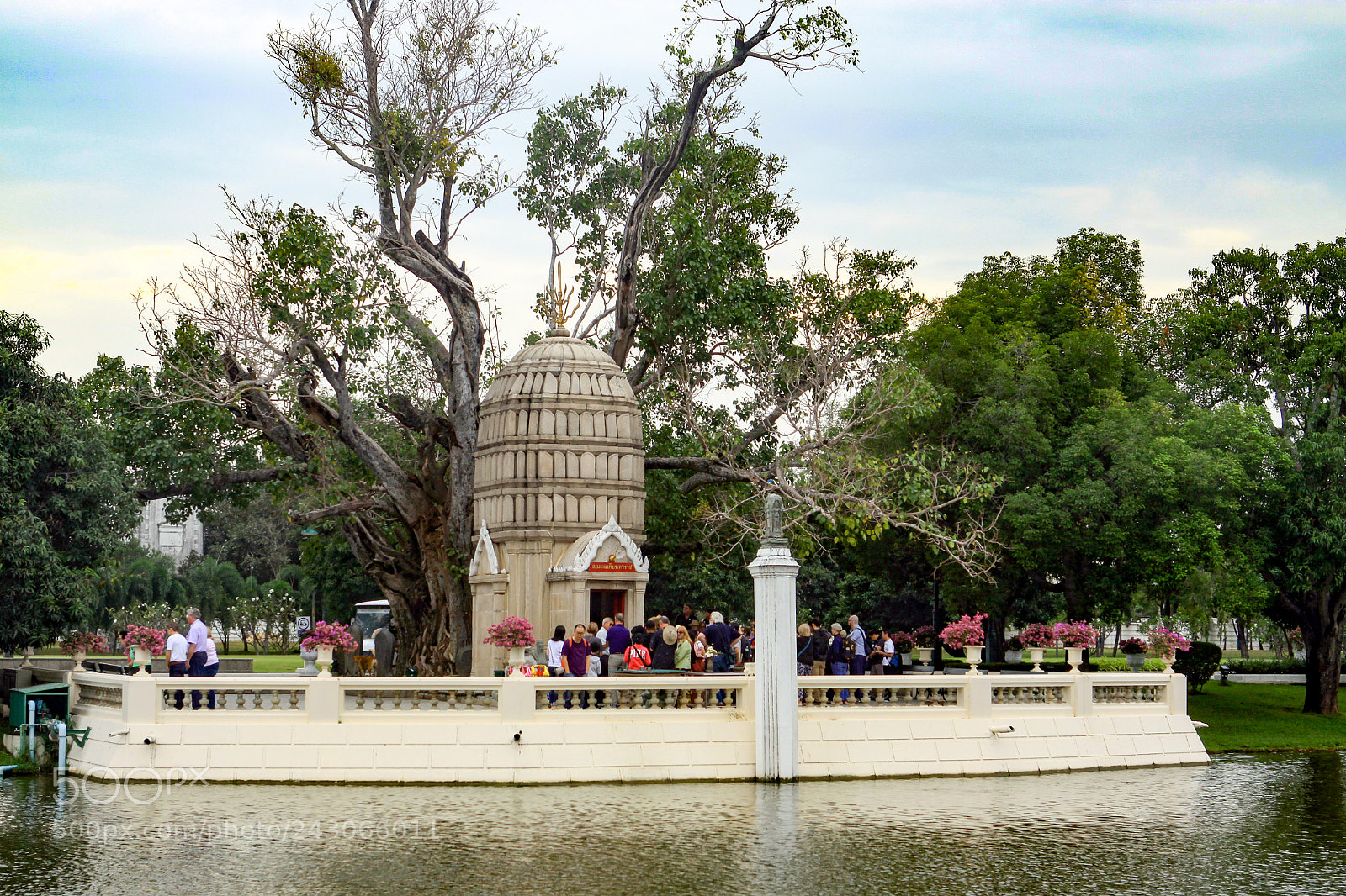 Canon EOS 50D sample photo. Temple inside the bang photography