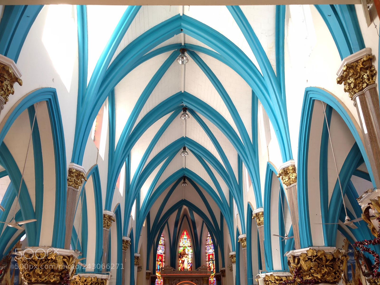 Apple iPhone 5 sample photo. St.mary's basicalla church photography