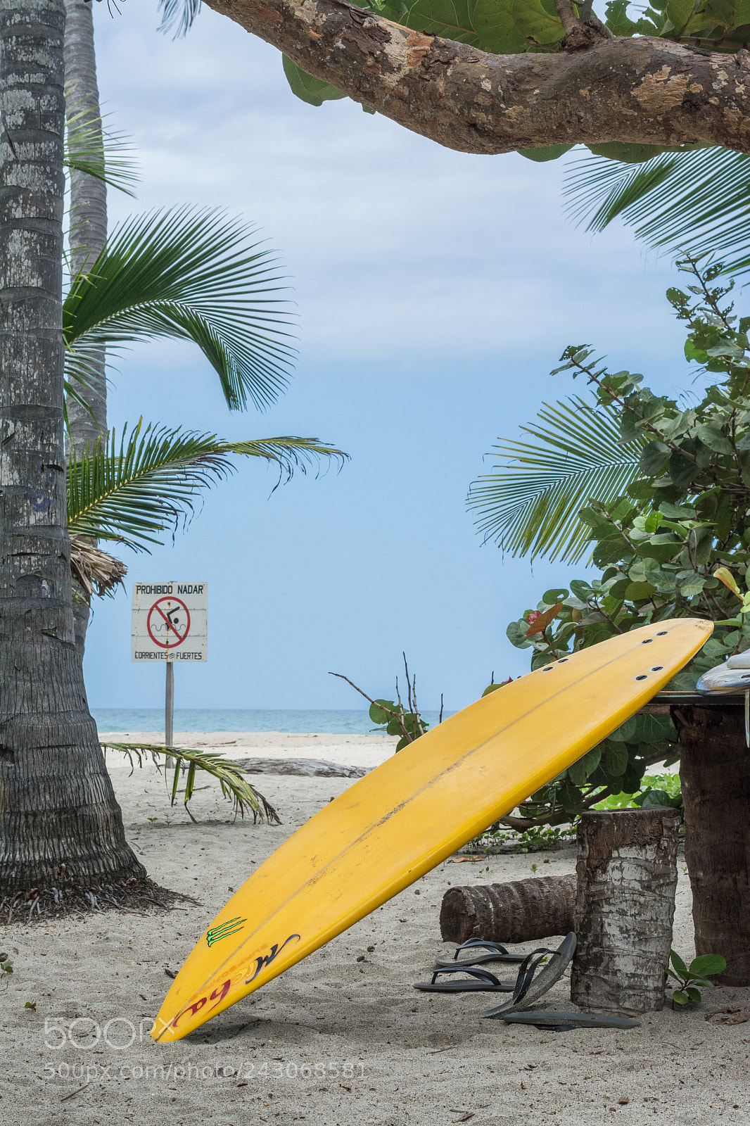 Nikon D7100 sample photo. Dangerous surfing photography