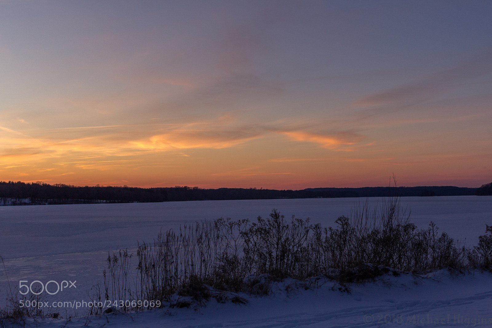 Canon EOS 1200D (EOS Rebel T5 / EOS Kiss X70 / EOS Hi) sample photo. Winter sunset photography