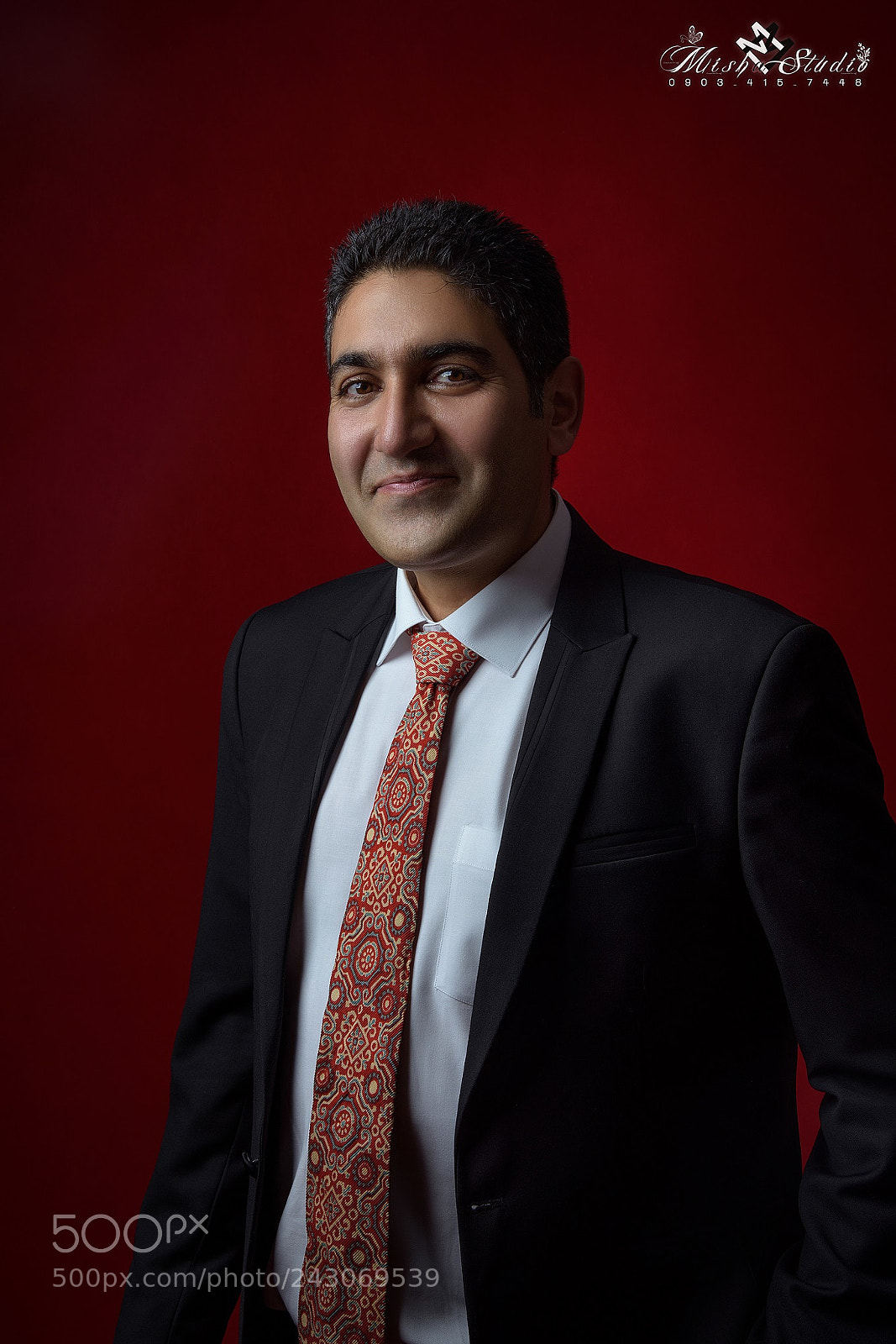 Nikon D810 sample photo. Man of business photography