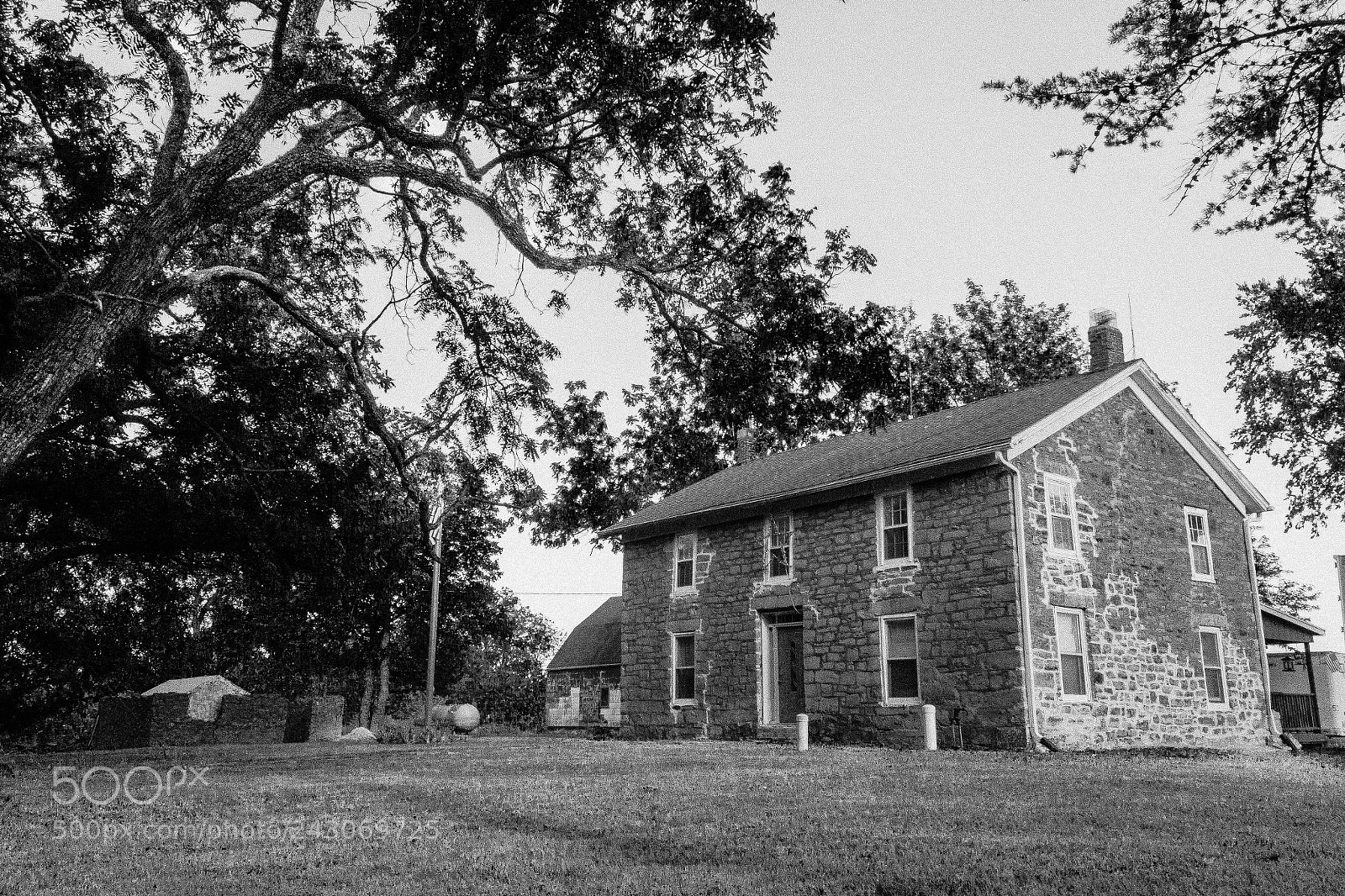 Canon EOS 500D (EOS Rebel T1i / EOS Kiss X3) sample photo. Old homestead photography
