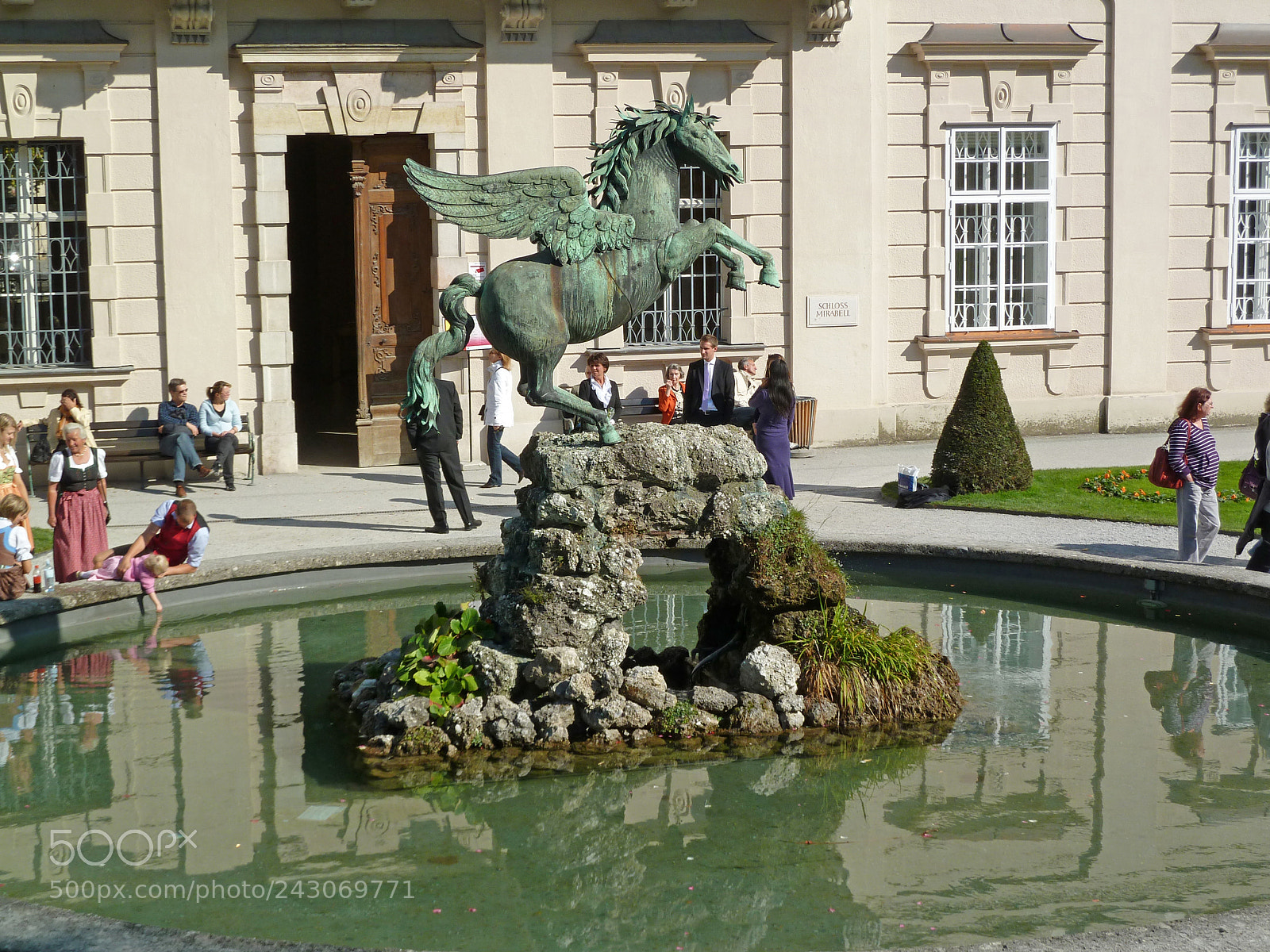Panasonic Lumix DMC-ZS7 (Lumix DMC-TZ10) sample photo. Salzburg - mirabellgarten photography