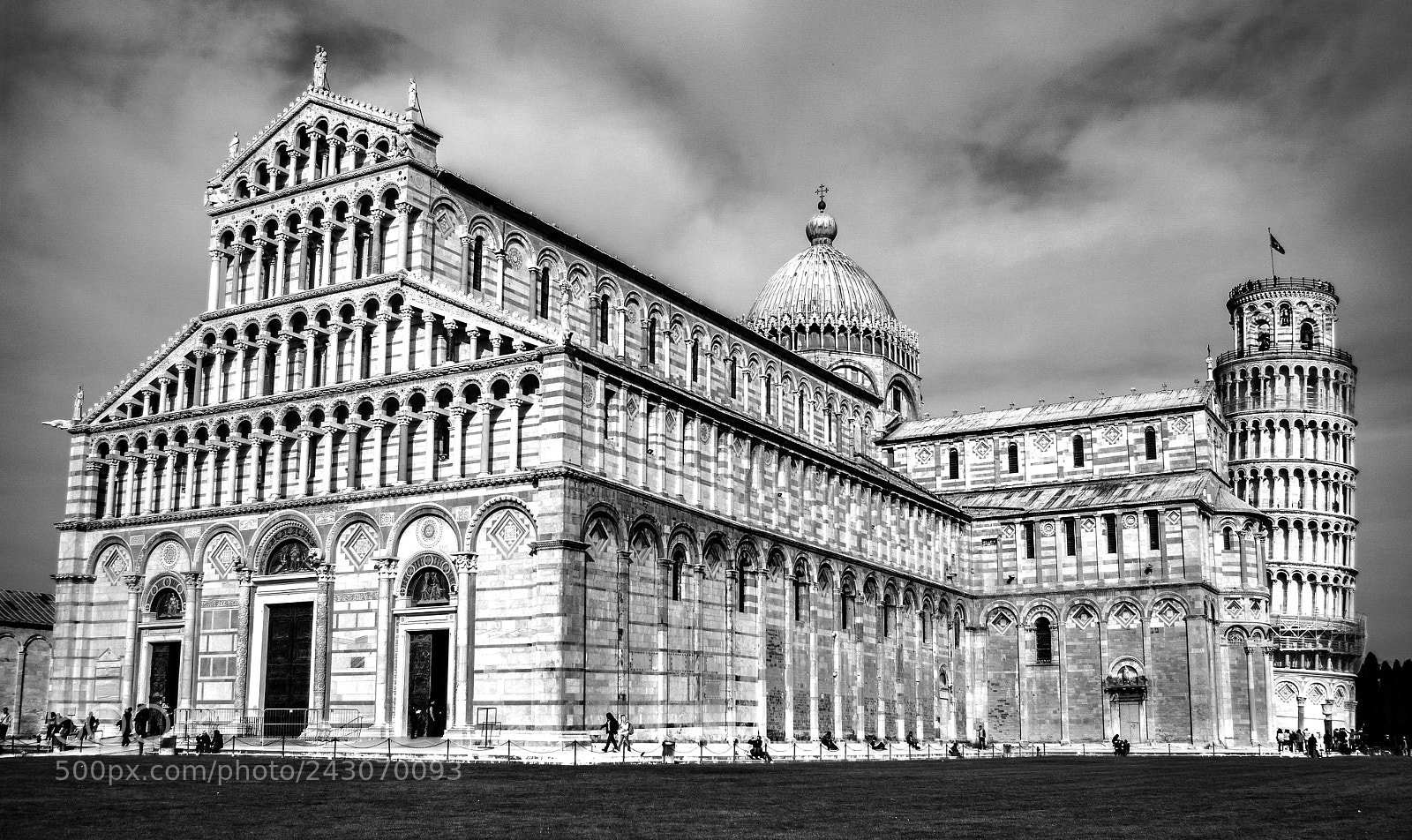 Pentax K20D sample photo. A piece of italy photography