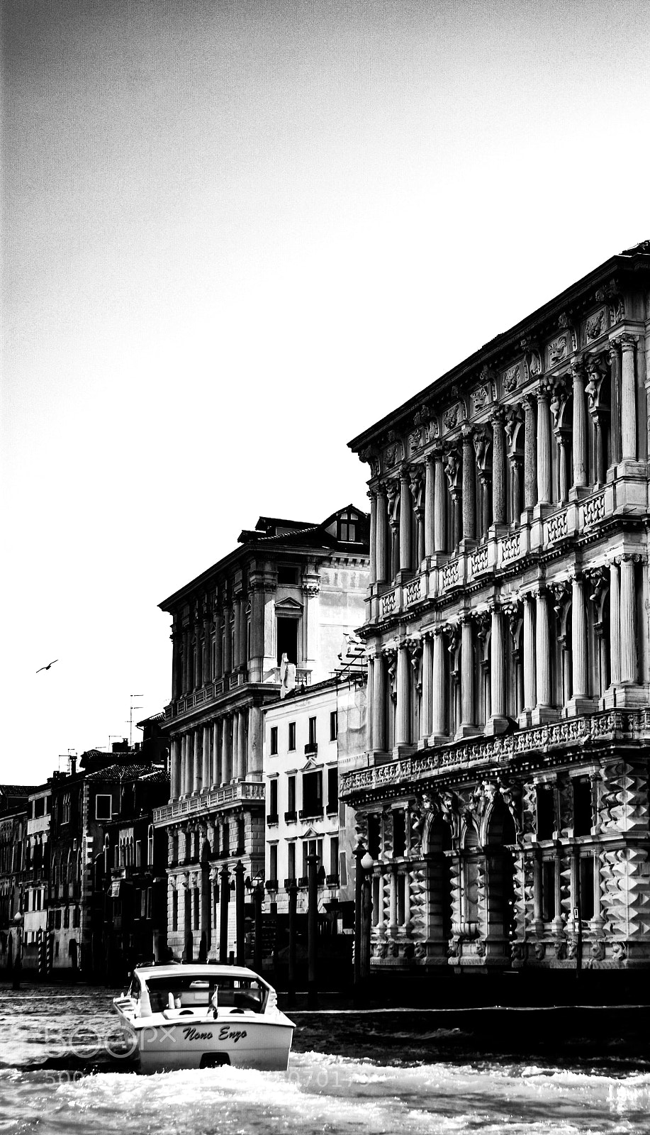 Pentax K20D sample photo. A piece of italy photography