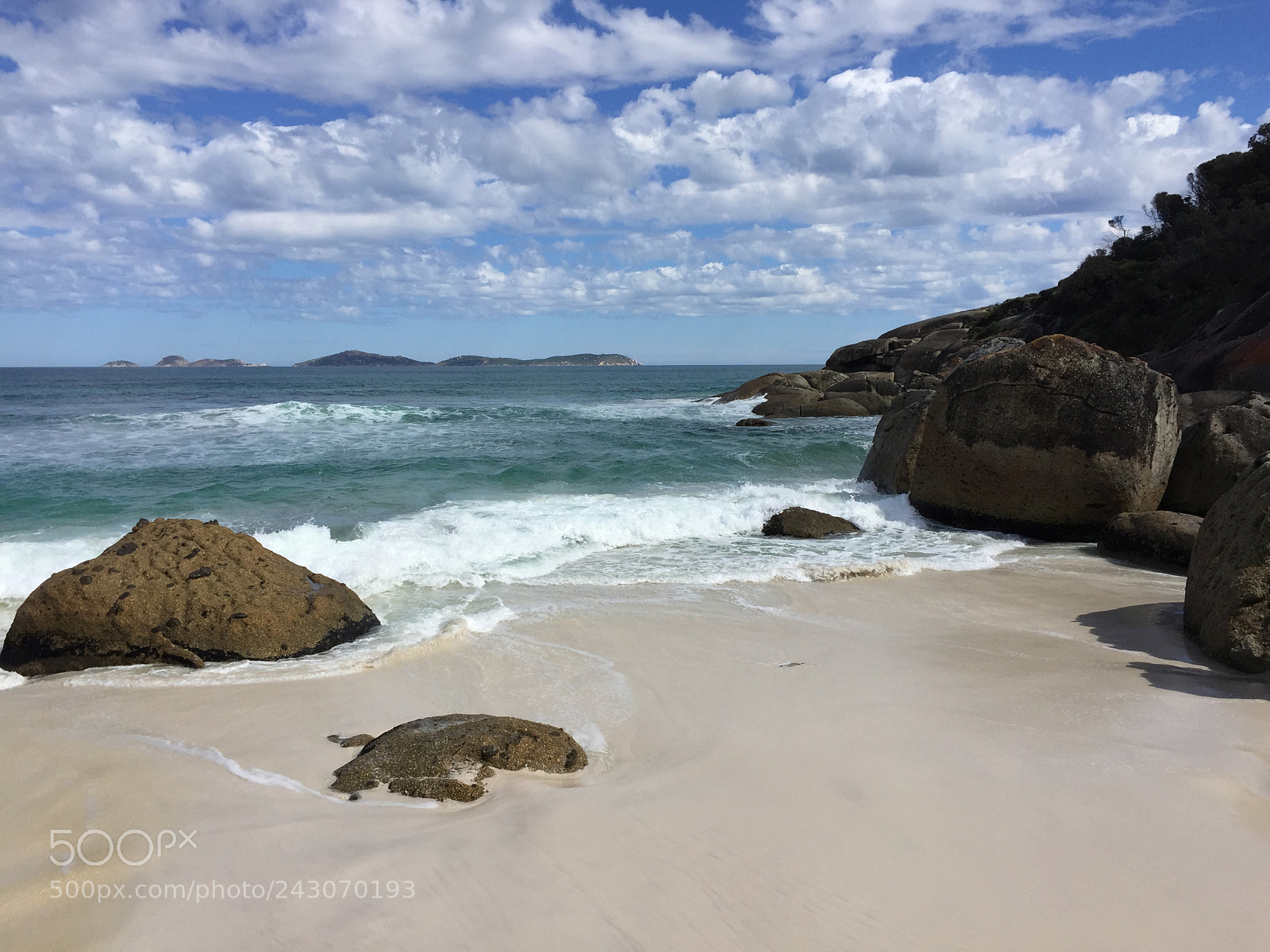 Apple iPhone 6 sample photo. Squeaky beach photography