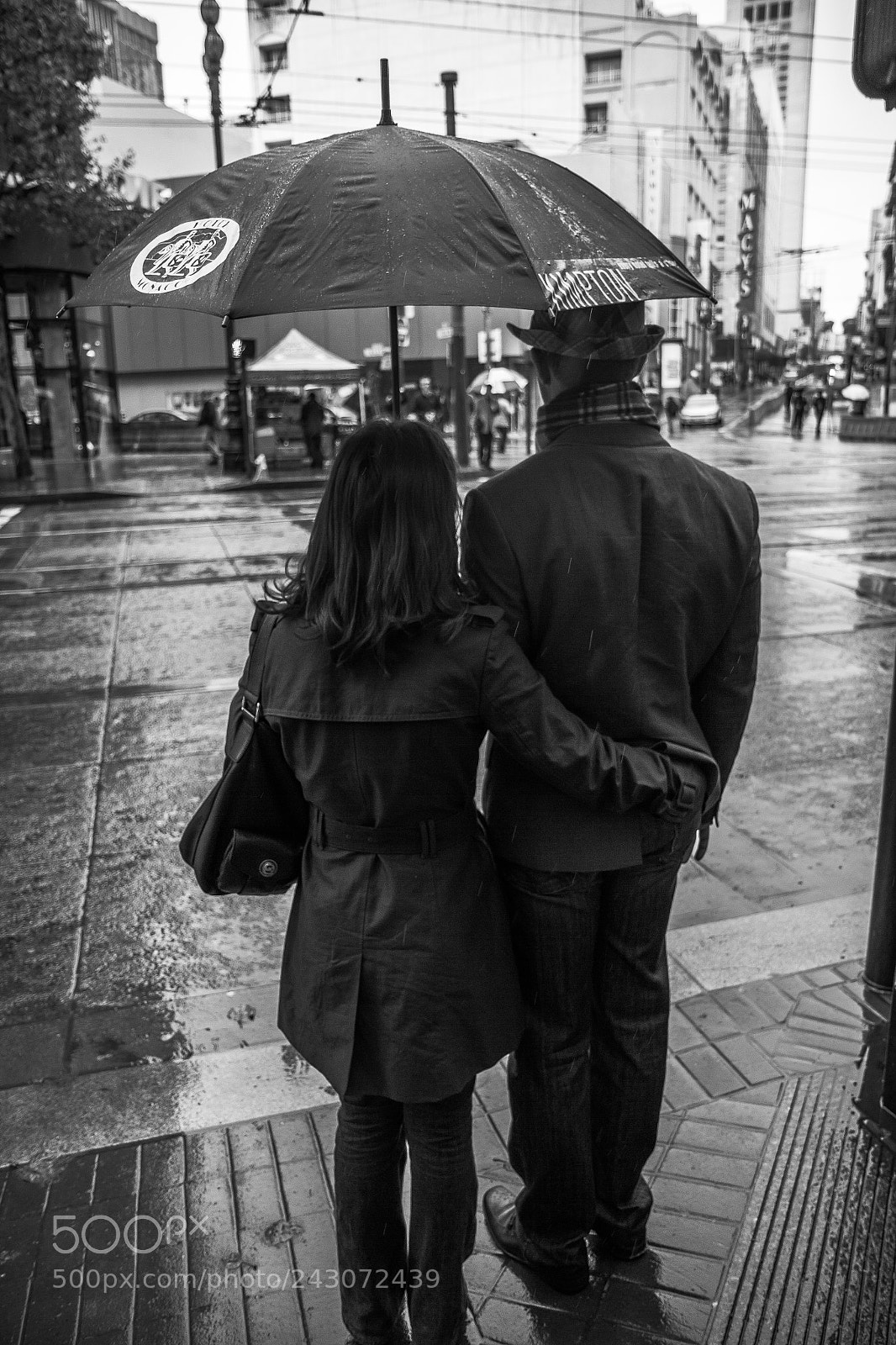 Canon EOS 60D sample photo. In the rain photography