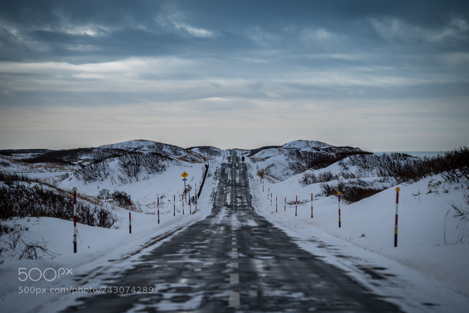 Pentax K-1 sample photo. Winter trajectory photography