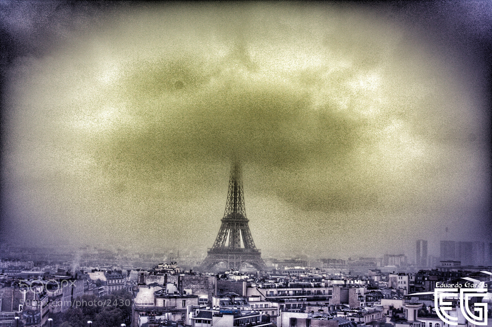 Canon EOS 1000D (EOS Digital Rebel XS / EOS Kiss F) sample photo. Torre eiffel 2 photography