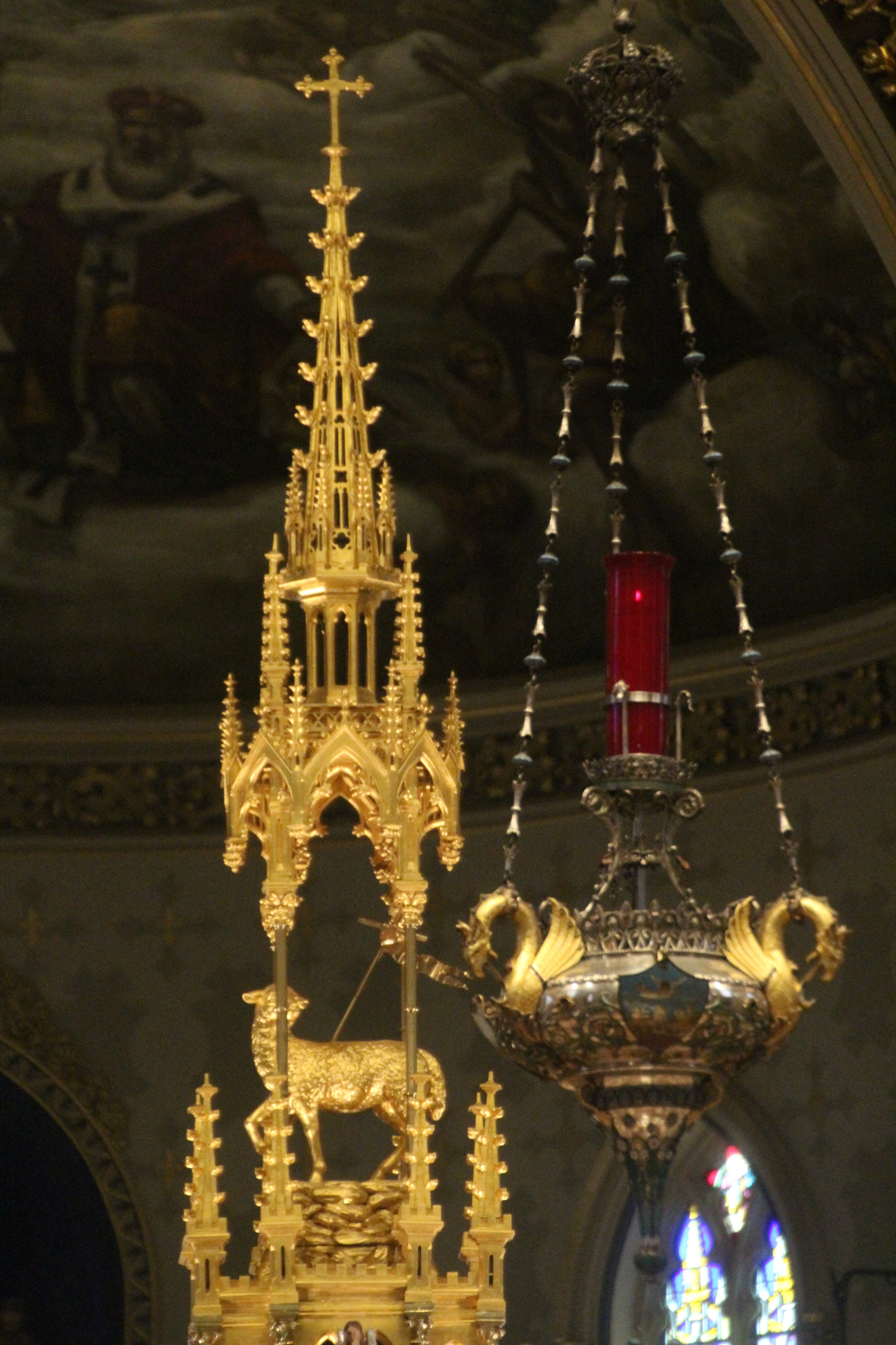 Canon EOS 1200D (EOS Rebel T5 / EOS Kiss X70 / EOS Hi) sample photo. Pointing up and hanging down. señalando y colgando photography