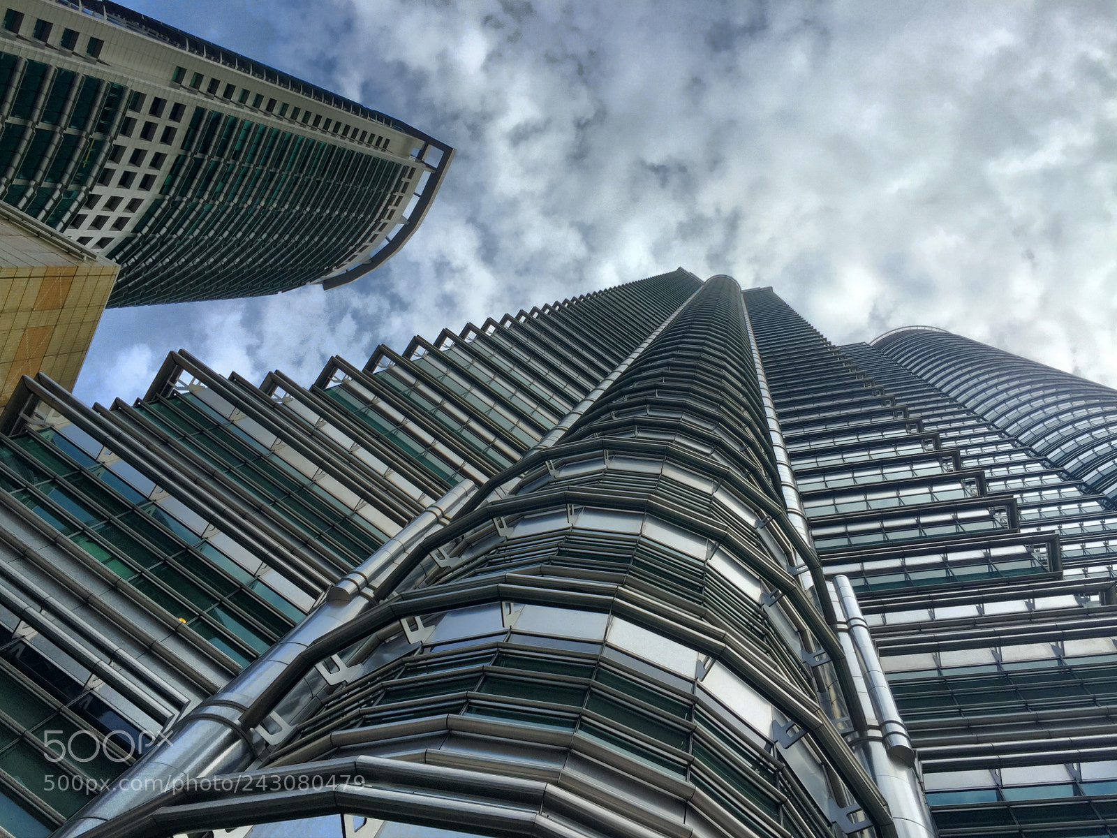 Apple iPhone 6 sample photo. Kuala lumpur klcc photography