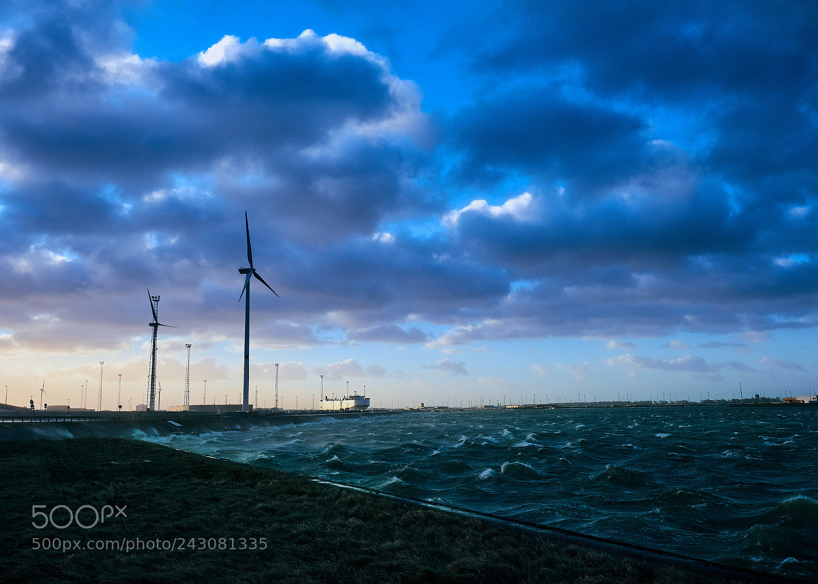 Fujifilm X-T2 sample photo. Storm photography