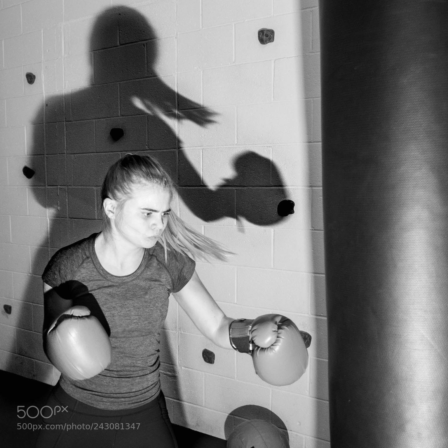 Canon EOS 7D Mark II sample photo. Boxer girl photography