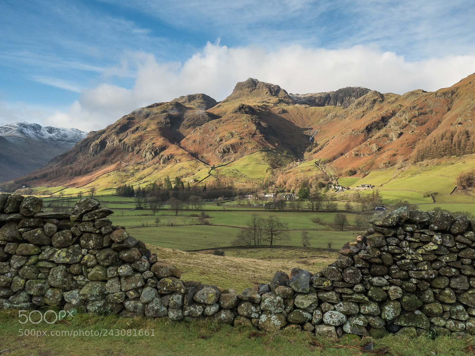 Olympus OM-D E-M5 II sample photo. Langdale pikes photography