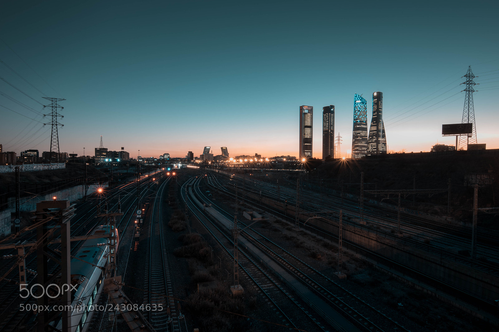 Pentax K-3 II sample photo. Estaci n de chamartin photography