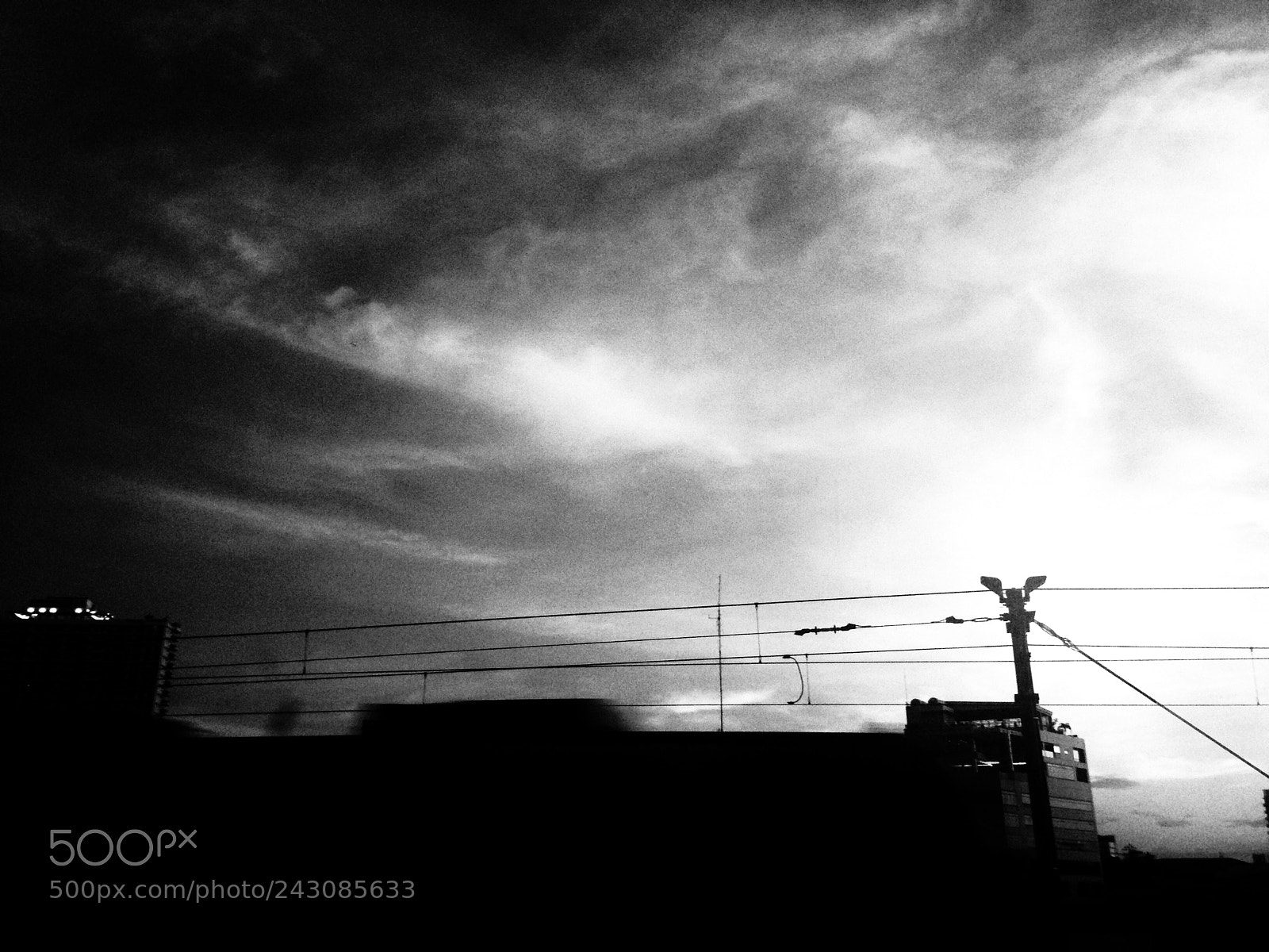 Apple iPhone 5c sample photo. Train in black and photography